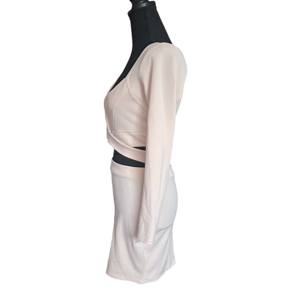 5/25$ ✨ Baby Pink Two Pieces Skirt Set - Picture 4 of 8